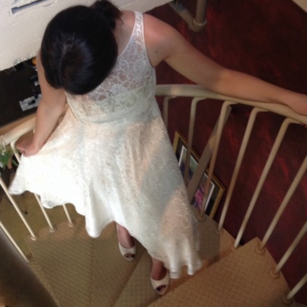 LACE GOLD ACCENT FASHION FORWARD - Picture 1 of 8